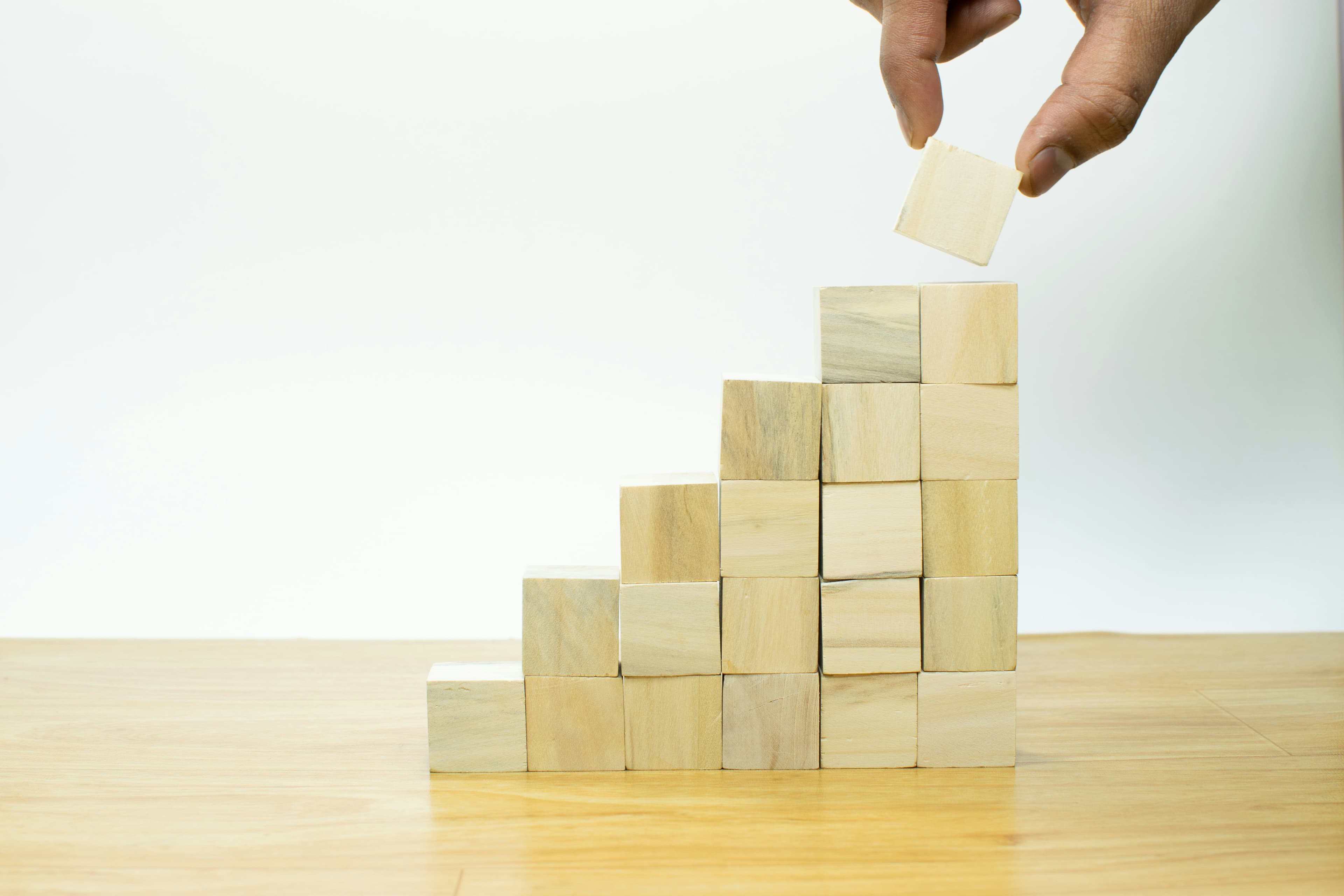 From Zero to Hero: How Start-ups and Small Businesses Scale Quickly and Efficiently Using Digital Marketing